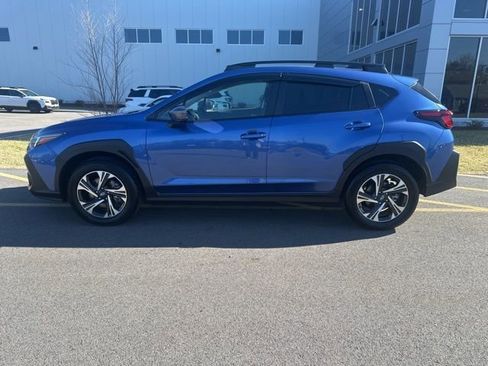 Used 2025 Subaru Crosstrek 2.0i Premium AWD/4WD image 8