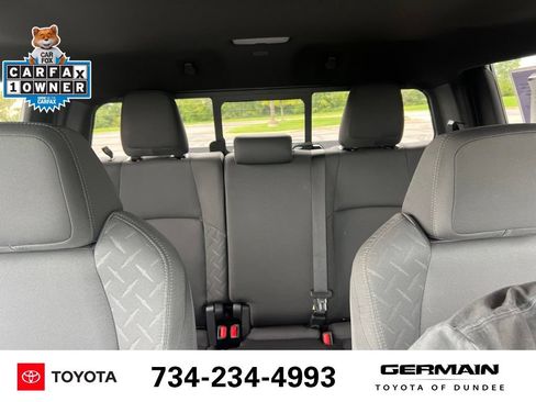 Used 2025 Toyota Tacoma SR5 AWD/4WD image 20