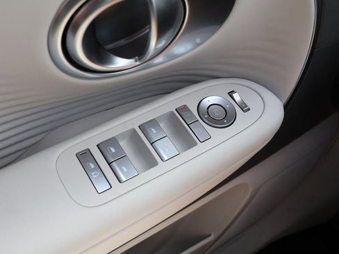 New 2026 Hyundai Ioniq 9 SEL image 15