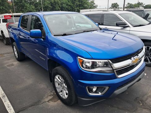 Used 2020 Chevrolet Colorado LT w/ LT Convenience Package AWD/4WD image 6