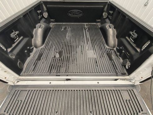 Used 2018 Ford F150 XLT w/ Equipment Group 302A Luxury image 26