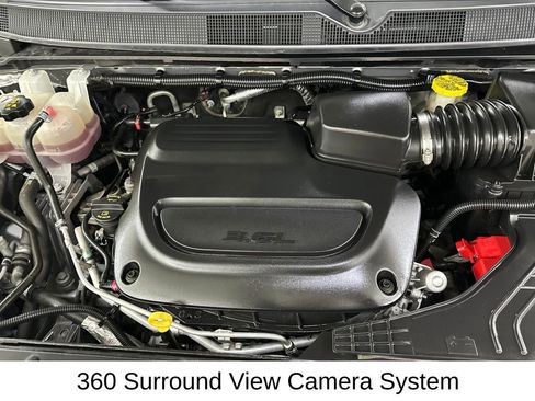 Used 2020 Chrysler Pacifica Touring-L Plus w/ Advanced Safetytec Group FWD image 17