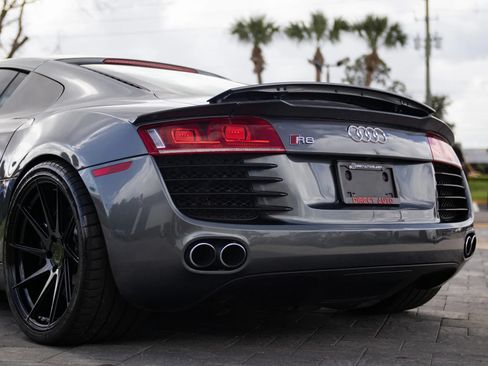 Used 2009 Audi R8 V8 AWD/4WD image 13