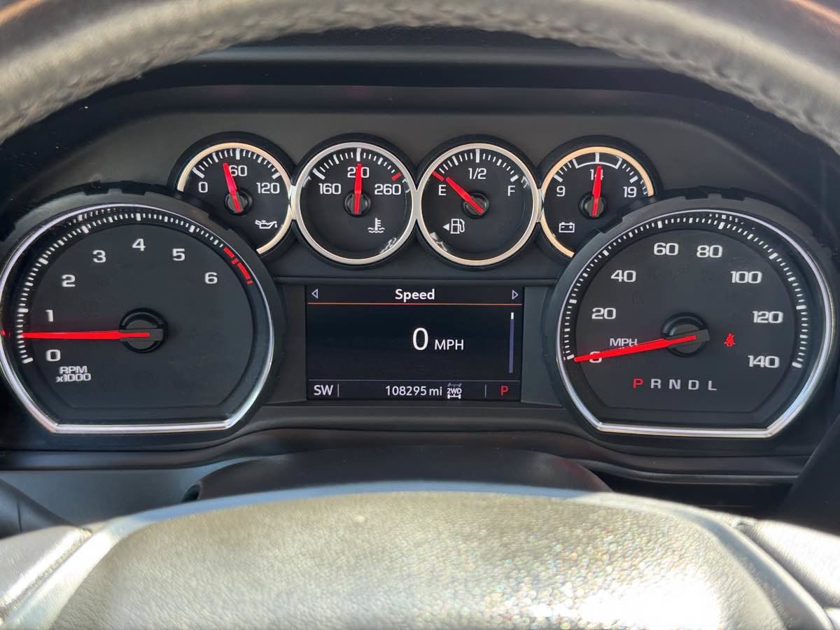 Used 2023 Chevrolet Silverado 2500 LT w/ Convenience Package AWD/4WD image 32