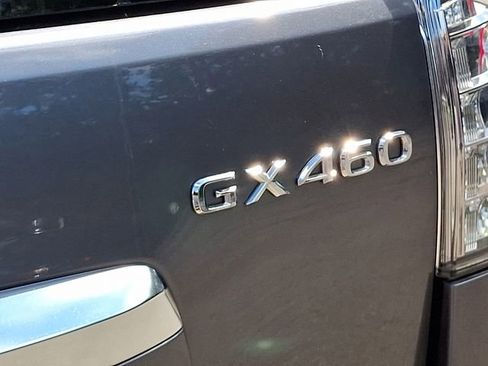 Used 2023 Lexus GX 460 Premium image 40