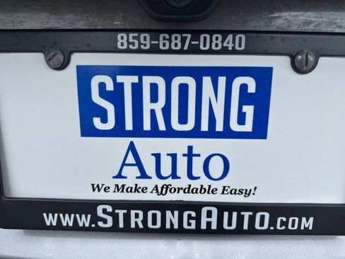 Used 2019 Jeep Grand Cherokee Limited image 18