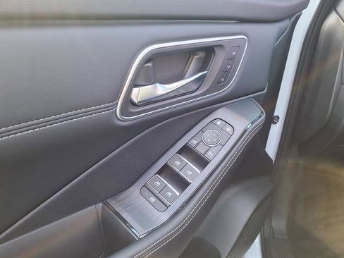 New 2026 Nissan Rogue Platinum w/ Platinum Premium Package image 7