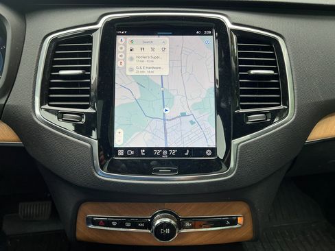 Used 2023 Volvo XC90 B6 Plus w/ Protection Package image 21