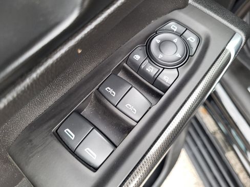 Used 2021 GMC Sierra 2500 AT4 w/ AT4 Premium Plus Package image 18