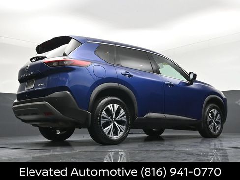 Used 2021 Nissan Rogue SV AWD/4WD image 28