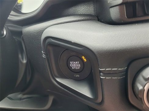 Used 2024 Jeep Wrangler Unlimited Rubicon 4xe image 30