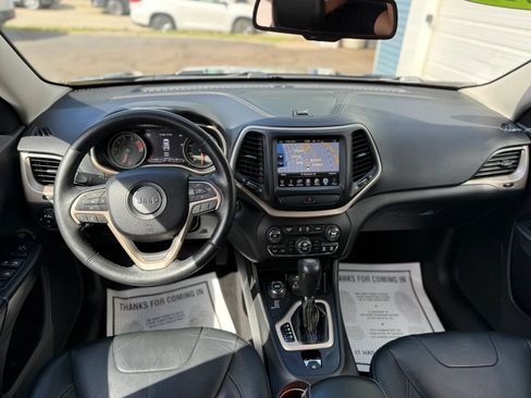 Used 2016 Jeep Cherokee Limited AWD/4WD image 13