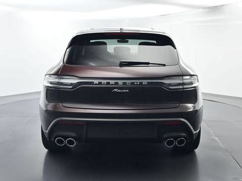 Certified 2025 Porsche Macan AWD/4WD image 13