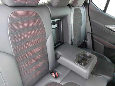 Used 2024 Alfa Romeo Tonale Veloce image 12