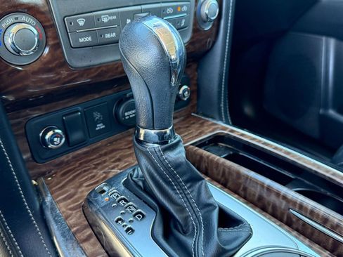 Used 2019 Nissan Armada Platinum w/ Captain's Chairs Package image 18