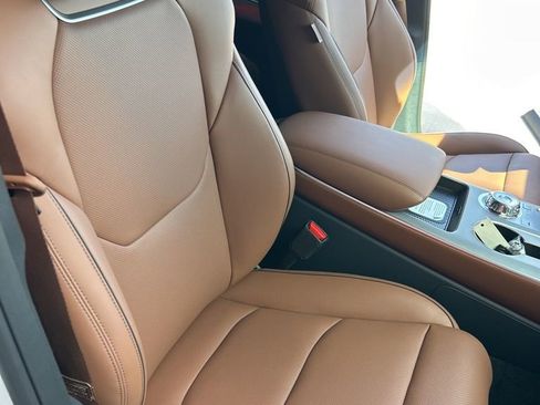 New 2026 Genesis GV70 2.5T Advanced image 14