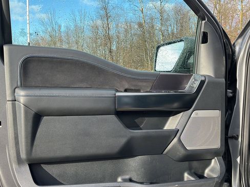 Used 2024 Ford F150 Platinum AWD/4WD image 9