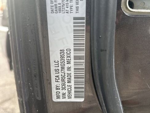 Used 2021 RAM 2500 Tradesman image 33