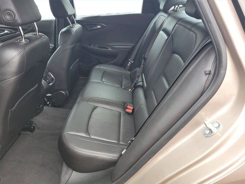 Used 2024 Chevrolet Malibu LT image 11