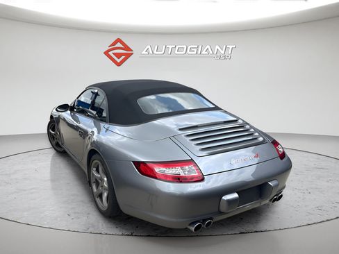 Used 2006 Porsche 911 Carrera RWD image 3