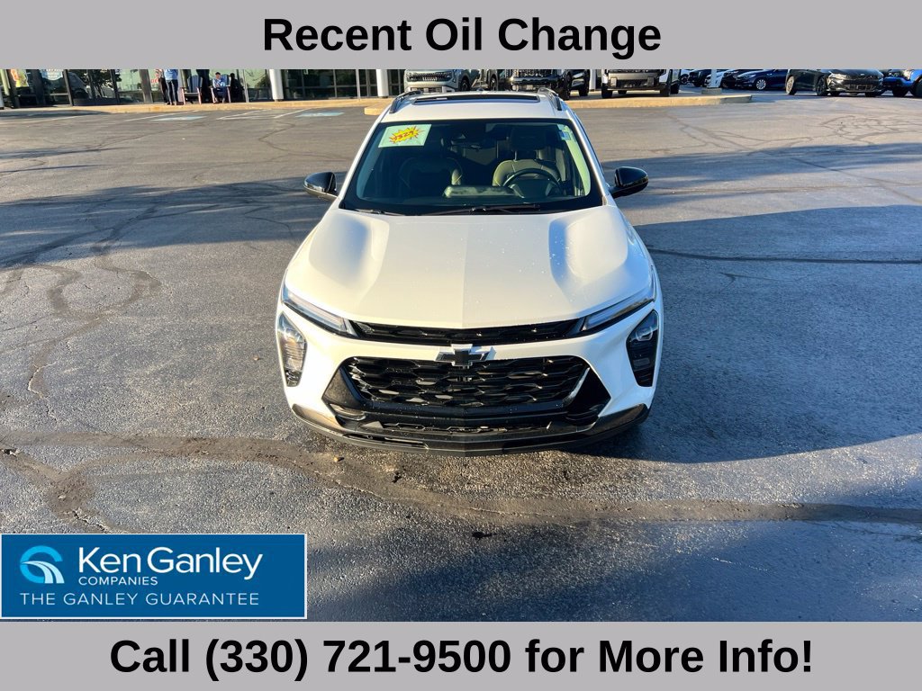 Used 2025 Chevrolet Trax ACTIV w/ Sunroof Package FWD image 4