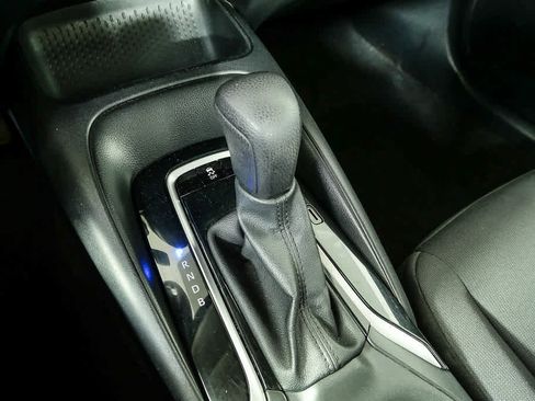 Used 2024 Toyota Corolla LE image 16