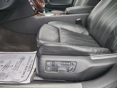 Used 2007 Bentley Flying Spur Flying Spur AWD/4WD image 30