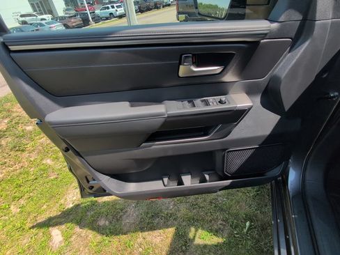 Used 2026 Toyota Tundra SR5 w/ SR5 Convenience Package AWD/4WD image 18