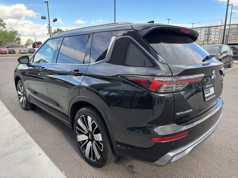 Used 2025 Mitsubishi Outlander SEL AWD/4WD image 5