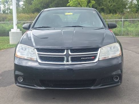 Used 2013 Dodge Avenger SXT FWD image 3