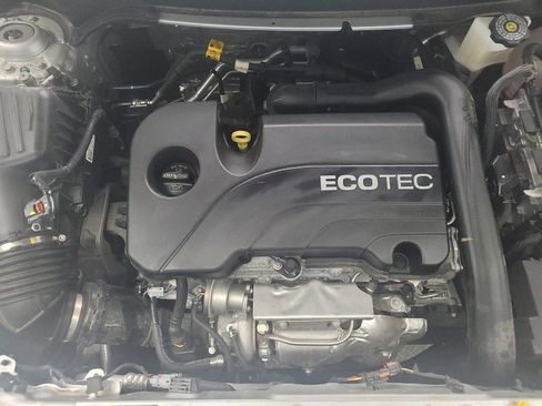 Used 2022 Chevrolet Equinox Premier image 30