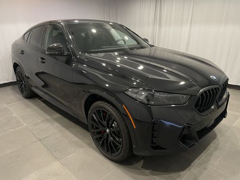 New 2026 BMW X6 xDrive40i image 3