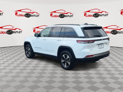 Used 2024 Jeep Grand Cherokee Limited 4xe AWD/4WD image 6