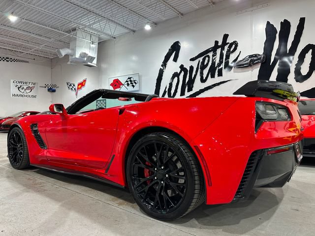 Used 2017 Chevrolet Corvette Z06 RWD image 3