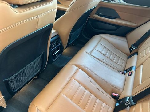 Used 2022 BMW i4 eDrive40 image 12