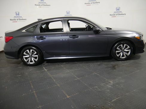Used 2024 Honda Civic LX image 4