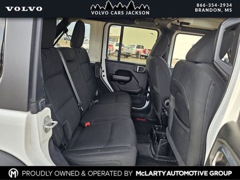 Used 2021 Jeep Wrangler Unlimited Sport image 25