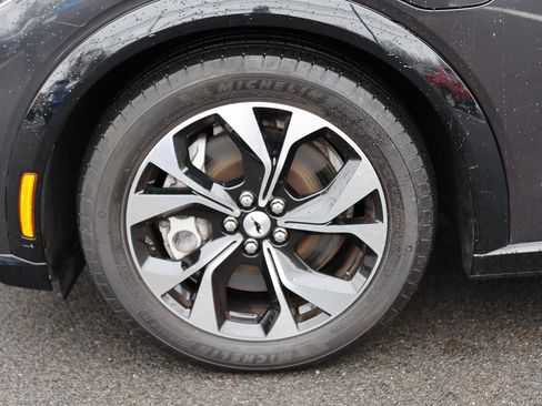 Used 2022 Ford Mustang Mach-E Premium image 10