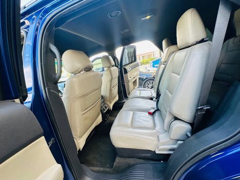 Used 2013 Ford Explorer Limited FWD image 16
