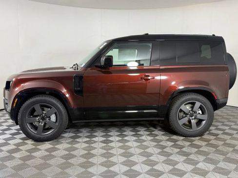 New 2026 Land Rover Defender 90 X-Dynamic SE AWD/4WD image 3