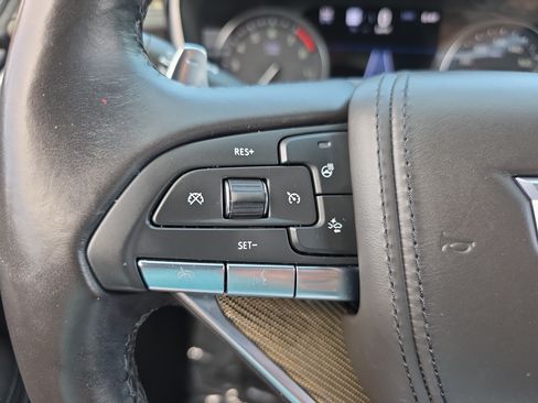 Used 2023 Cadillac XT6 Sport w/ Platinum Package AWD/4WD image 20