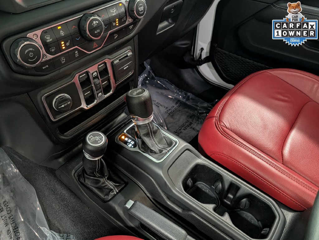 Used 2021 Jeep Wrangler Unlimited Sahara AWD/4WD image 14