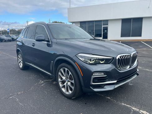 Used 2021 BMW X5 sDrive40i w/ Premium Package image 3