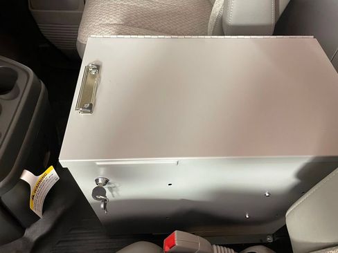 New 2025 Chevrolet Express 2500 Extended w/ Driver Convenience Package image 36