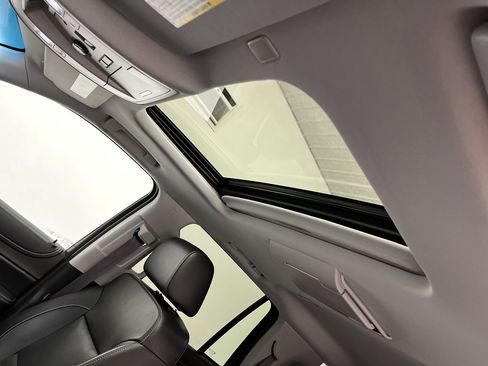 Used 2017 Chevrolet Tahoe Premier AWD/4WD image 7