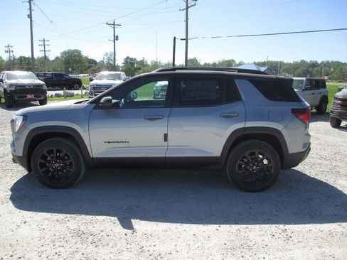 New 2026 GMC Terrain Elevation w/ Elevation Premium Package AWD/4WD image 7