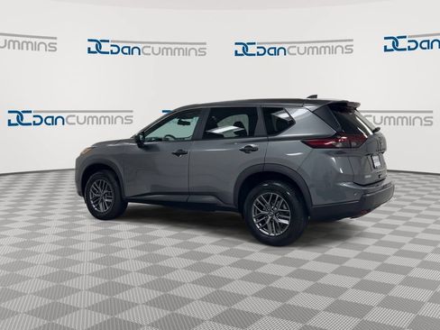 Used 2024 Nissan Rogue S AWD/4WD image 6