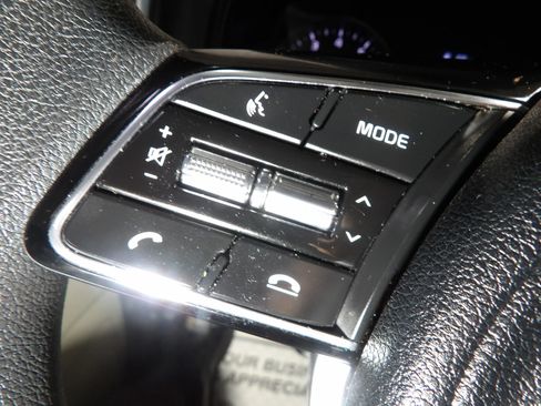 Used 2021 Kia Sportage LX FWD image 19