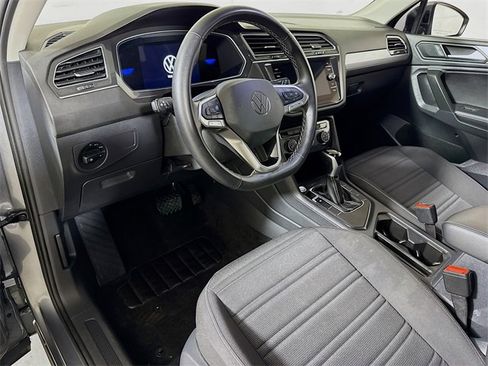 Used 2024 Volkswagen Tiguan S image 7