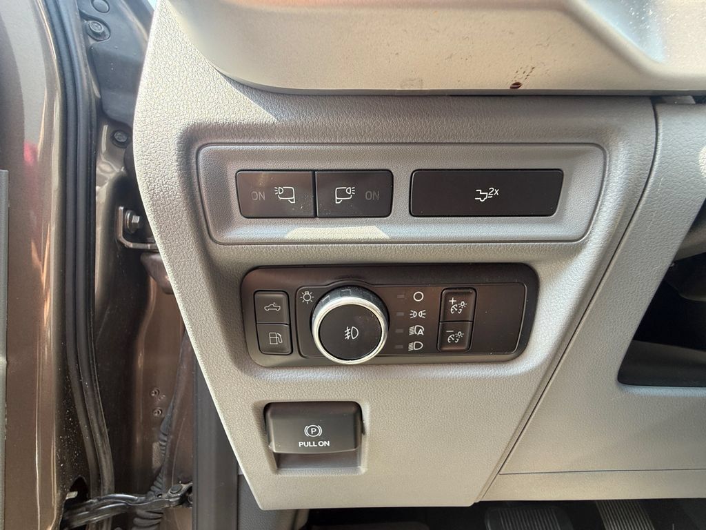 Used 2023 Ford F150 XLT w/ Equipment Group 302A High AWD/4WD image 19